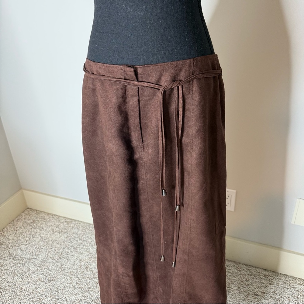 LONDON FOG Limited Edition Faux Suede A-line Skirt Chocolate Brown Size 10 - Picture 3 of 11